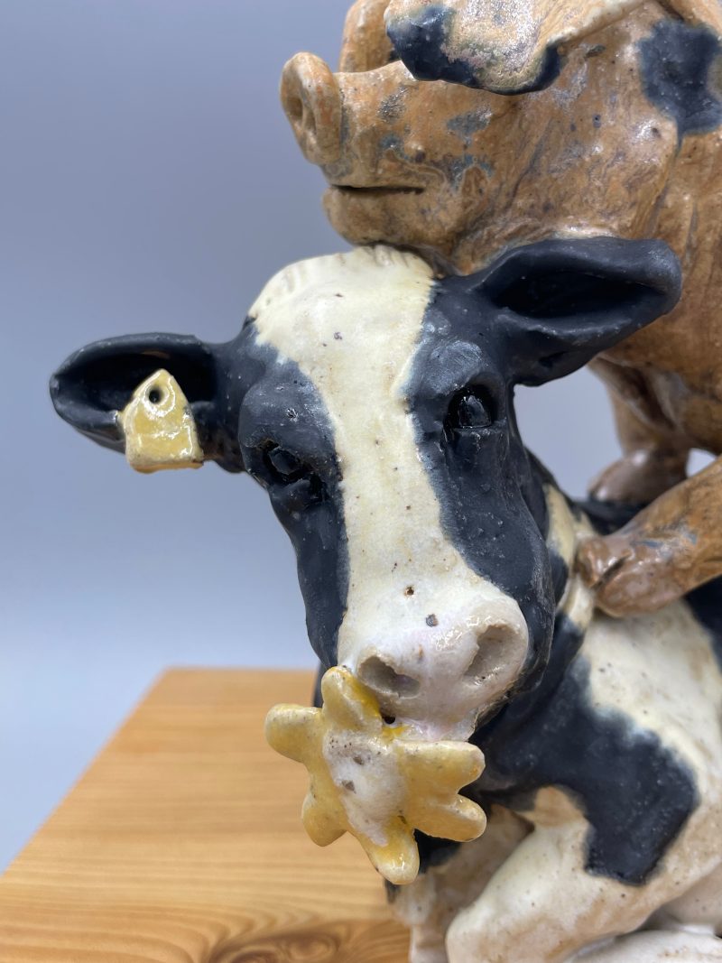 Farmyard Stack on Oak Plinth - Image 2